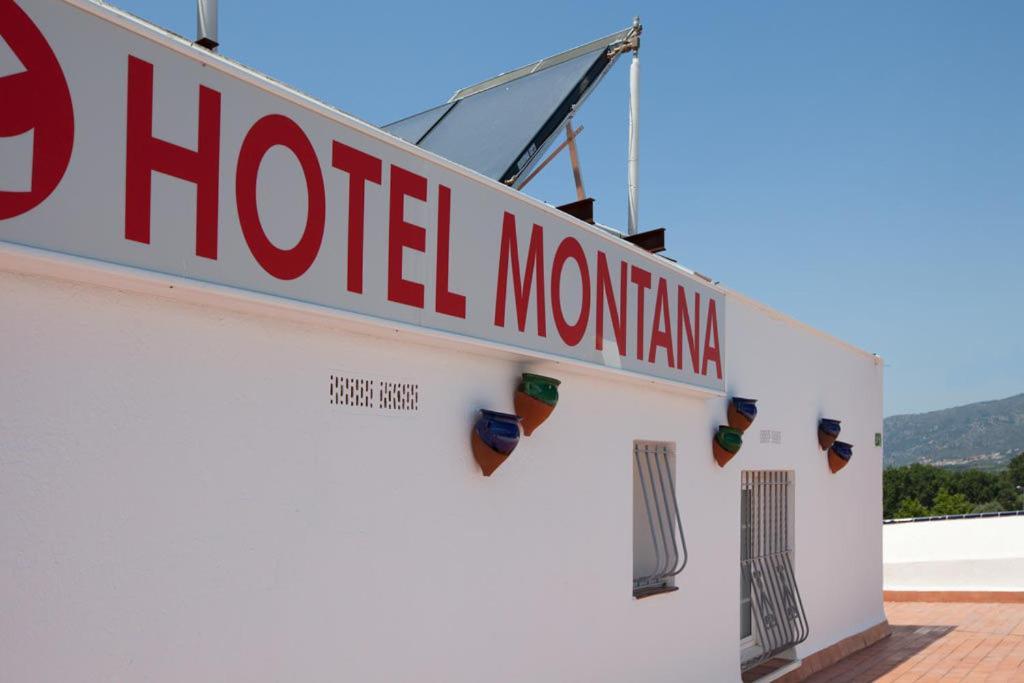 Hotel Montana Roses Exterior foto
